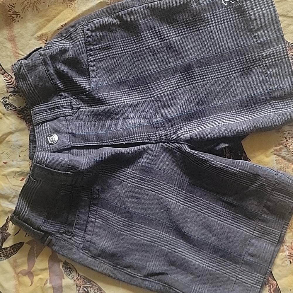 Billabong shorts